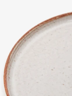 DOR & TAN Everyday Side Plate - Oat -Fine Household Products 78501 F DOR 26 TAN EVERYDAY SIDE PLATE OAT SS22 GOODHOOD 545 5363e553 f27a 41b8 970b 60974e2d3e8a scaled