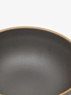 Hasami Porcelain Rounded Bowl 145x55 - Black -Fine Household Products 92625 F HASAMI PORCELAIN ROUNDED BOWL 145X55 BLACK SS23 GOODHOOD 30162 scaled