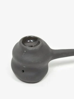 High Minds Handmade Ceramic Single Chamber Pipe - Charcoal -Fine Household Products 93274 F HIGH MINDS HANDMADE CERAMIC SINGLE CHAMBER PIPE CHARCOAL SS23 GOODHOOD 33193 scaled