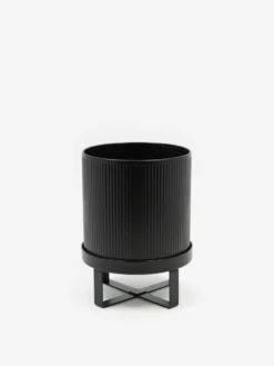 Ferm LIVING Bau Plant Pot - Small - Black