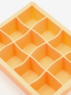 HAY Ice Cube Tray X-Large - Peach -Fine Household Products HAY ICE CUB TRAY X LARGE PEACH AW23 GOODHOOD 3