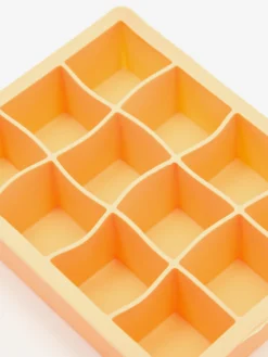 HAY Ice Cube Tray X-Large - Peach -Fine Household Products HAY ICE CUB TRAY X LARGE PEACH AW23 GOODHOOD 3 scaled