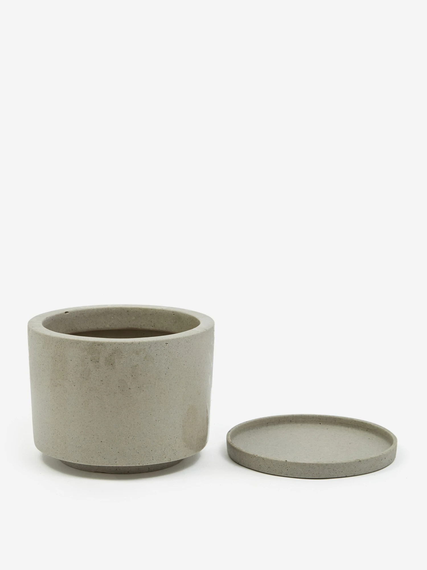HAY Plant Pot With Saucer - Large - Grey 2 HAY Plant Pot With Saucer - Large - Grey - Image 2