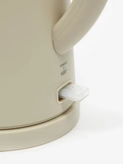 Hay Sowden Kettle - Grey -Fine Household Products HAY SOWDEN KETTLE GREY AW20 GOODHOOD 49617 scaled