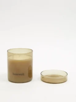 Homework WOOD Candle 180g -Fine Household Products HOMEWORK WOOD CANDLE 180G AW23 GOODHOOD 2 scaled
