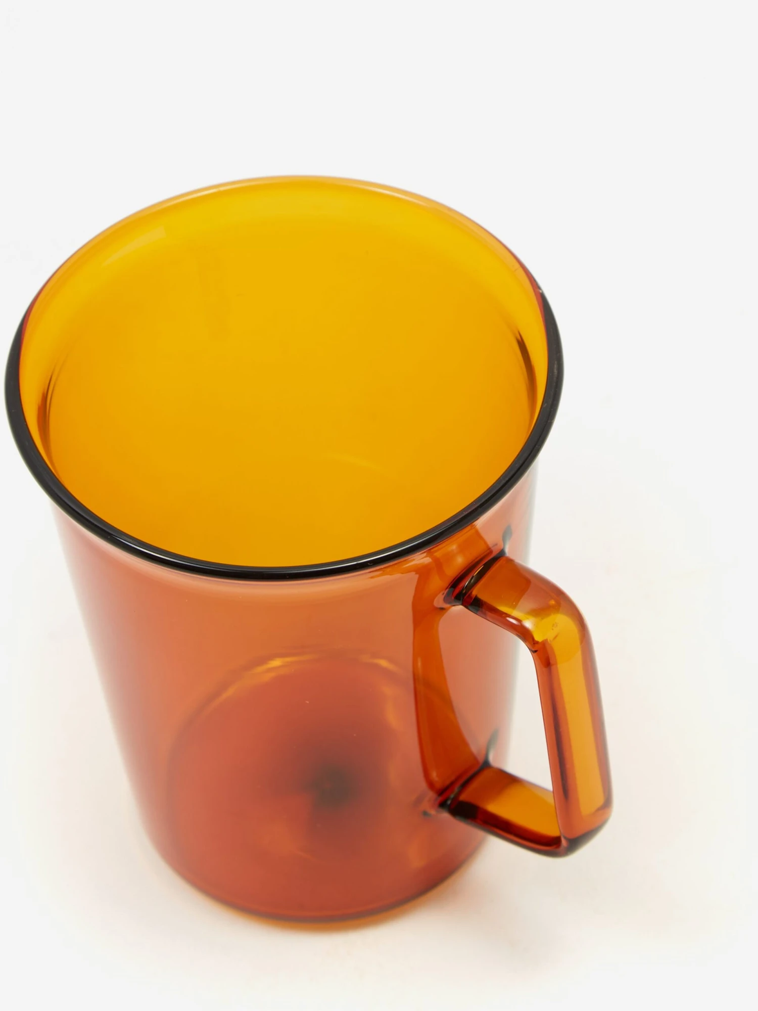 Kinto CAST Mug 430ml - Amber 2 Kinto CAST Mug 430ml - Amber - Image 2
