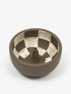 Mellow Incense Bowl Small - Dark Brown Check Inside -Fine Household Products MELLOW INCENSE BOWL SMALL DARK BROWN CHECK INSIDE SS21 GOODHOOD 64387 scaled
