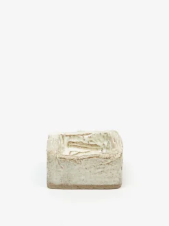 NIKO JUNE Jewellery Base - White -Fine Household Products NIKO JUNE JEWELLERY BASE WHITE SS24 GOODHOOD scaled