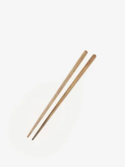 Tetoca Japan Natural Wood Chopsticks - Persimmon -Fine Household Products TETOCA JAPAN NATURAL WOOD CHOPSTICKS PERSIMMON SS24 GOODHOOD 2 scaled